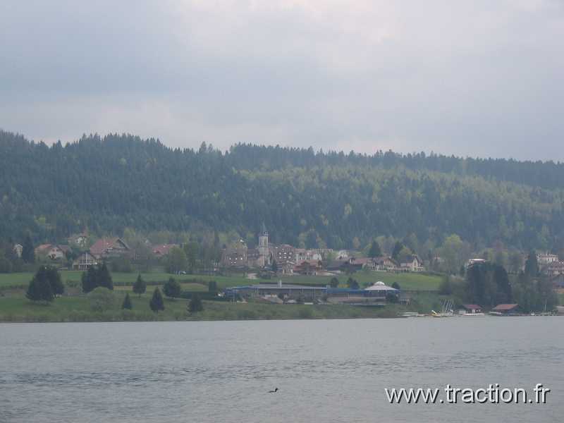 2011_CVAAM_35ans_13_Tour_du_Lac (18).JPG - 35 Ans du CVAAM, sortie dans le Doubs et le Jura, du 26 Avril au 1er Mai 2011, ballade autour du lac de Vouglans
